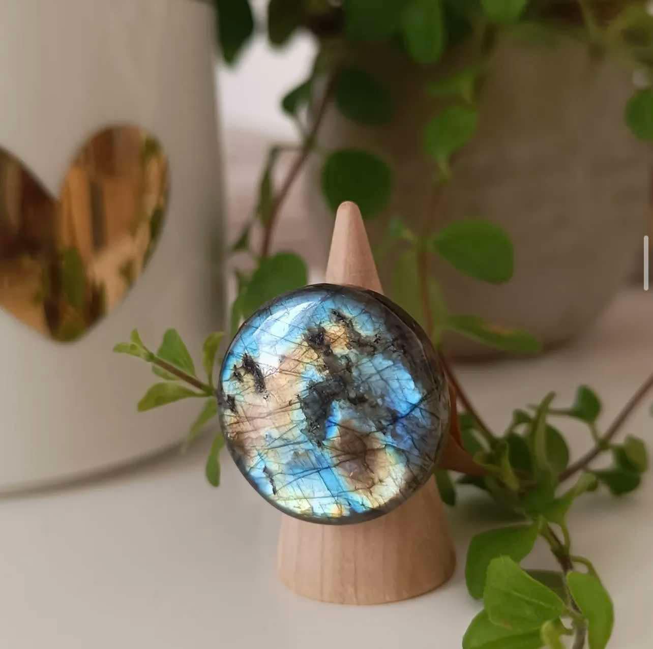 Bague artisanale en pierre naturelle de labradorite grand modèle