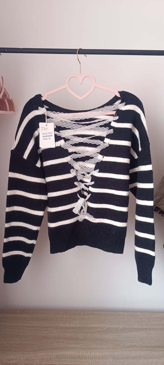 Pull marin dos corset dentelles